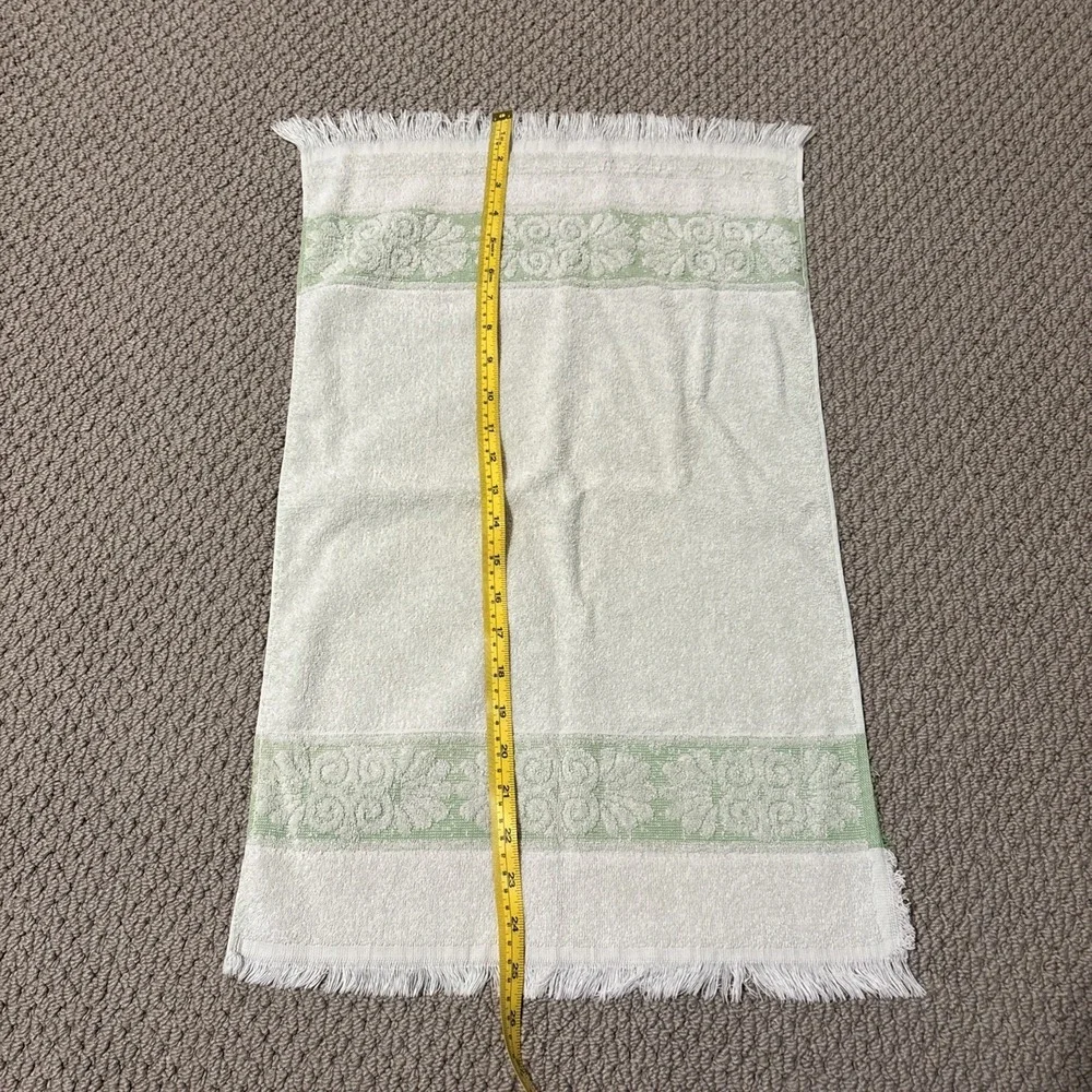 Set of Two Cannon Monticello Sculpted Fringed Light Green Hand Towels Vintage